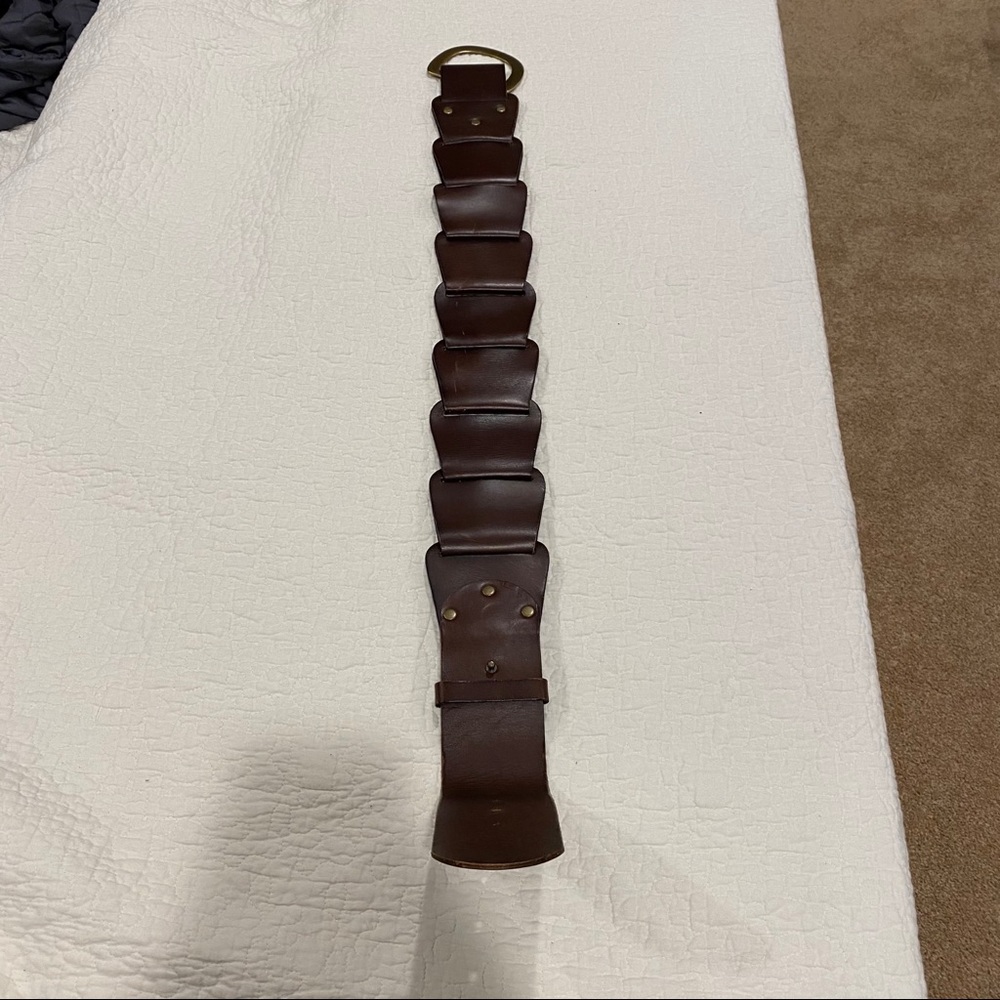 Linea Pelle x Bergdorfs Oversized Leather Belt - Picture 9 of 16